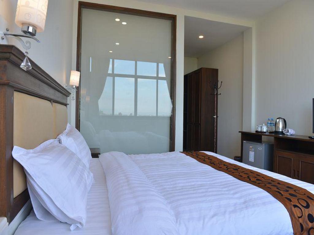 Hotel Myitkyinā Dış mekan fotoğraf