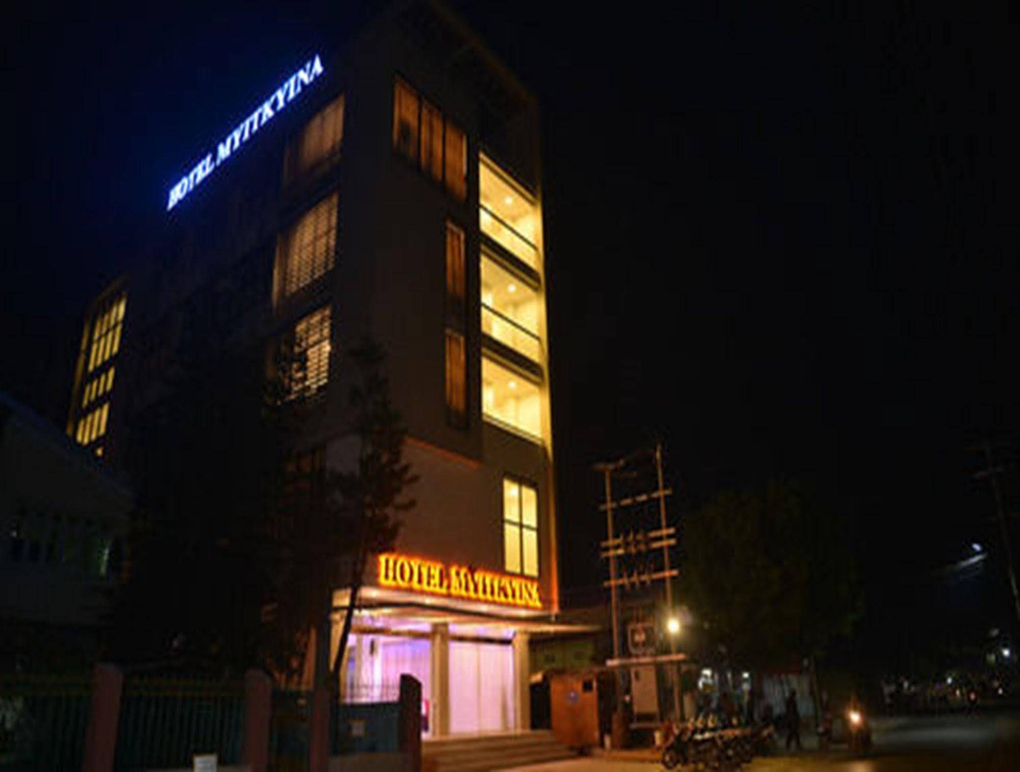 Hotel Myitkyinā Dış mekan fotoğraf