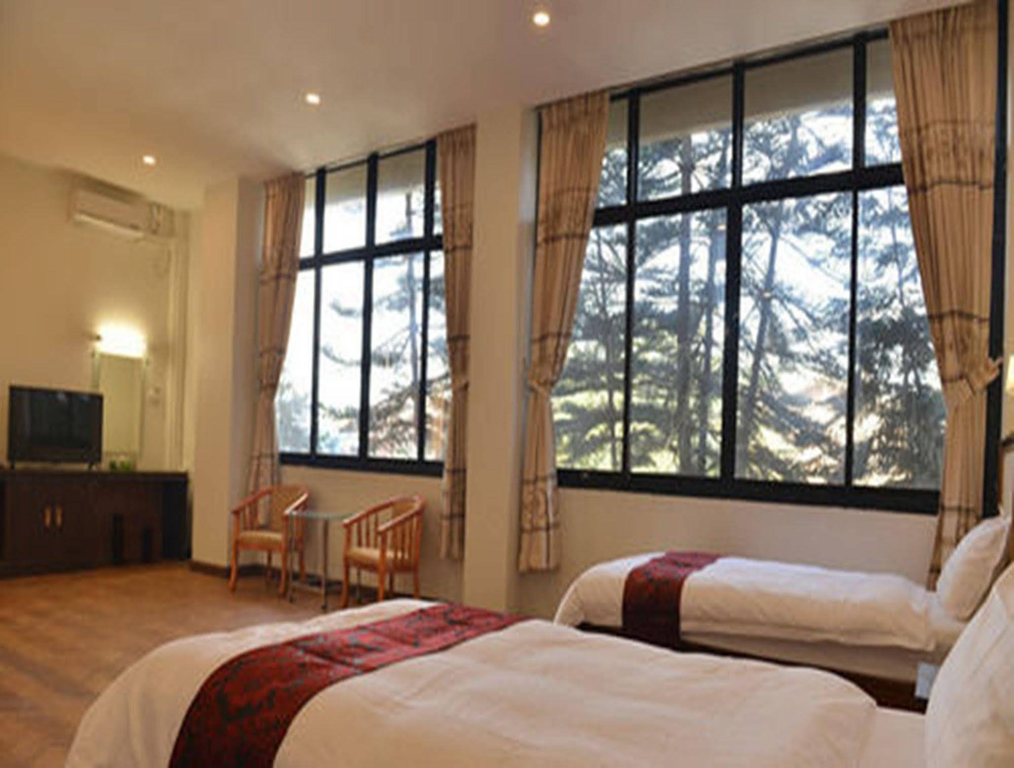 Hotel Myitkyinā Dış mekan fotoğraf